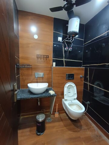 Bathroom in 2 BHK Builder Floor at Paschim Vihar – for Rent