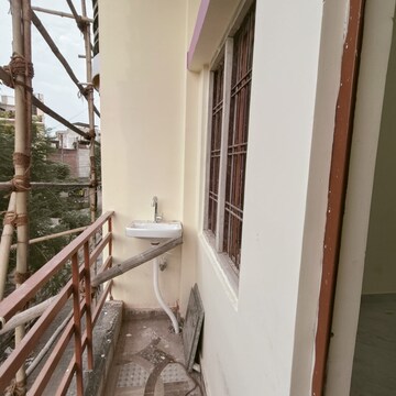 Balcony in 2 BHK Independent House at Gomti Nagar – for Rent