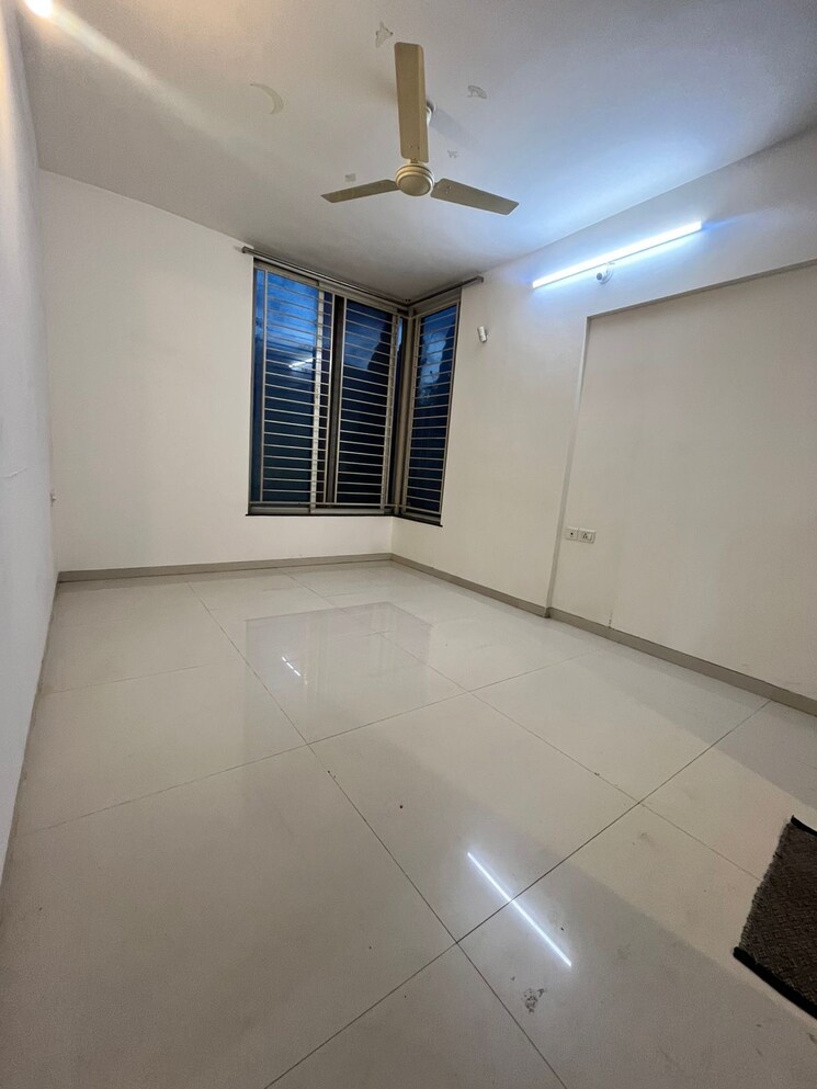 Kitchen, rohan-ishan 3 Bedroom 1400 Sq.Ft. Apartment In Bavdhan Pune 8896185