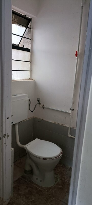 Bathroom in 1 BHK Apartment at Wadgaon Sheri – for Rent