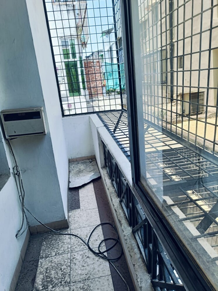 Balcony, ardee-city 4 Bedroom 1575 Sq.Ft. Builder Floor In Sector 52 Gurgaon 8896239