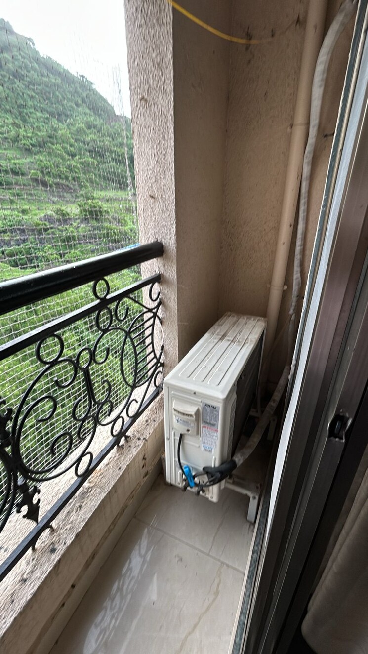 Balcony, regency-gardens 3 Bedroom 1530 Sq.Ft. Apartment In Kharghar Sector 6 Navi Mumbai 8896306