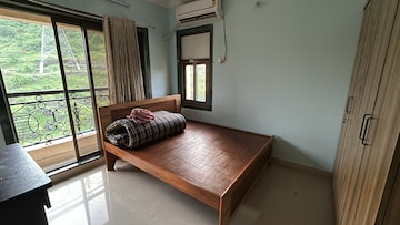 Living Room in 3 BHK Apartment at Regency Gardens, Kharghar Sector 6 – for Rent
