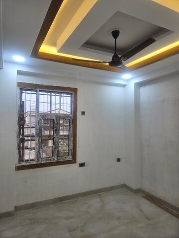 Room in 3 BHK Builder Floor at Sector 1 Greater Noida – for Sale
