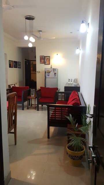 2.5 BHK Apartment For Rent in SRS Royal Hills, Sector 87
