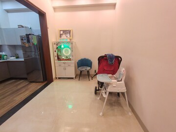 Parking in 2 BHK Builder Floor at Sector 10a – for Rent