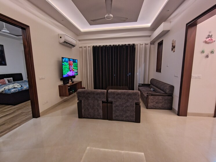 Living Room, sector 10a 2 Bedroom 363 Sq.Yd. Builder Floor In Sector 10a Gurgaon 8896356