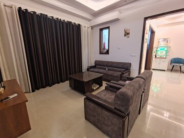 2 BHK Builder Floor For Rent in Sector 10a
