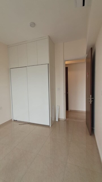 Room in 2 BHK Apartment at LnT Crescent Bay T3, Parel – for Rent