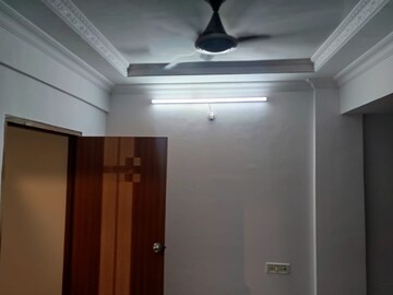 Room in 1 BHK Apartment at Sunshine Willows, Ghansoli – for Sale