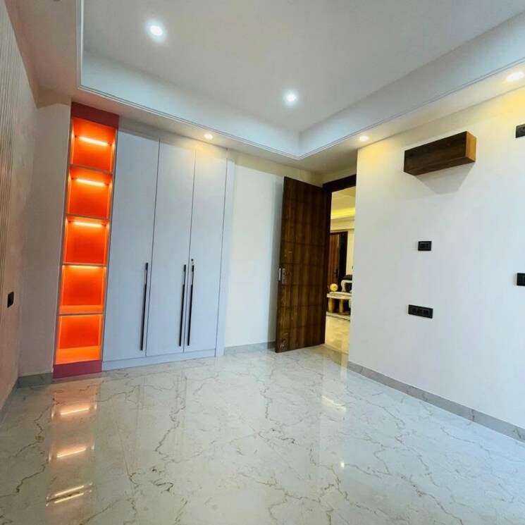 undefined, bptp-floors 4 Bedroom 270 Sq.Yd. Builder Floor In Sector 70 Gurgaon 8896393