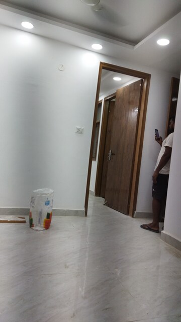 Building Lobby in 2 BHK Builder Floor at Govindpuri – for Sale