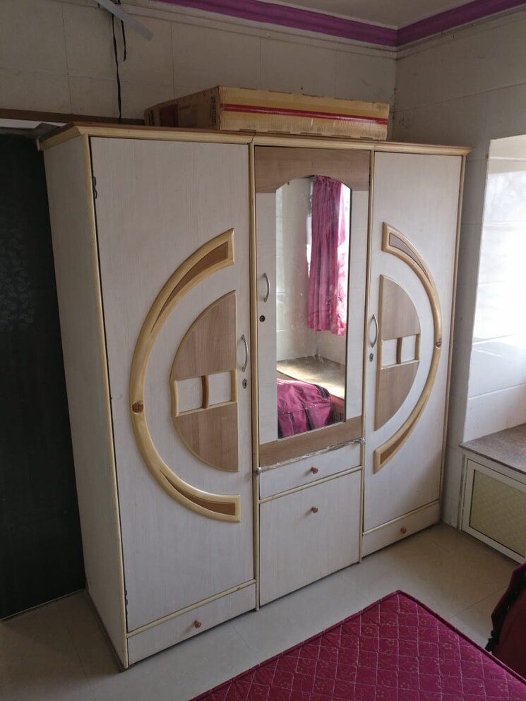 undefined, symphony-towers-kandivali-west 1 Bedroom 450 Sq.Ft. Apartment In Kandivali West Mumbai 8896381