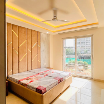 Bedroom in 3 BHK Builder Floor at BPTP Green Oaks, Sector 70a – for Sale
