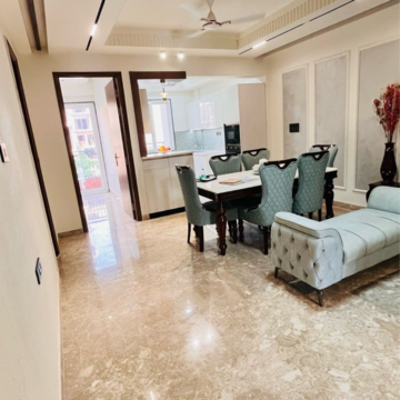 Living Room in 3 BHK Builder Floor at BPTP Green Oaks, Sector 70a – for Sale