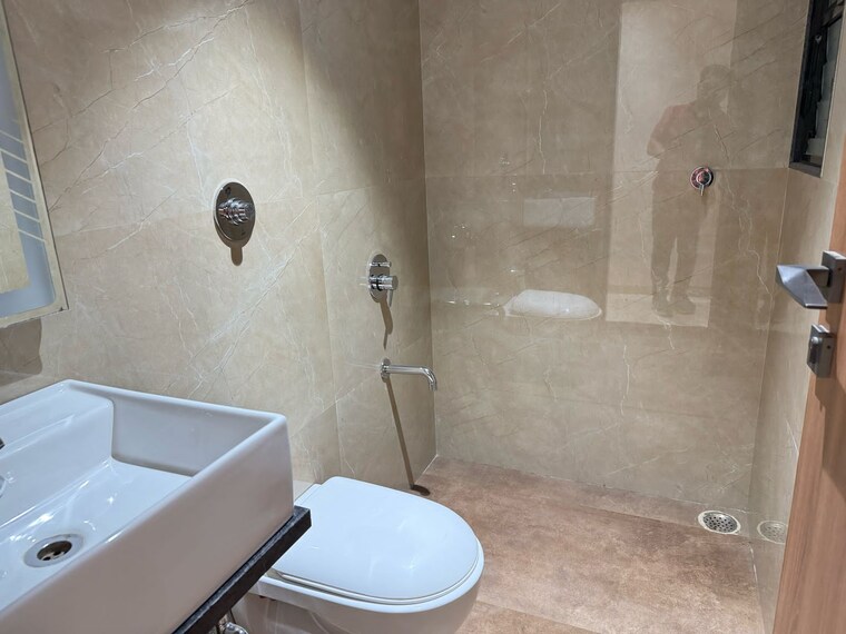 Bathroom, vasai east 2 Bedroom 800 Sq.Ft. Apartment In Vasai East Palghar 8896460