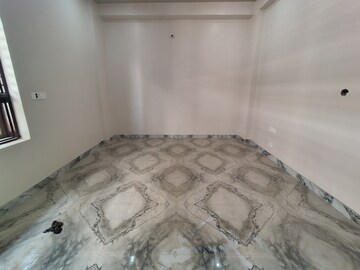 Bathroom in 4 BHK Builder Floor at Sector 10a – for Rent