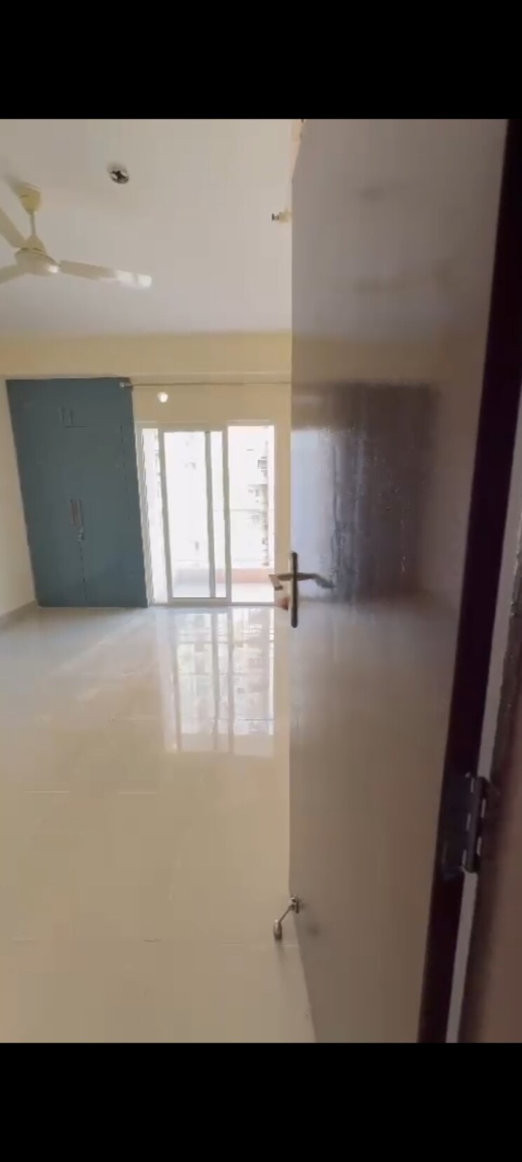 Room, ajnara-homes 4 Bedroom 1960 Sq.Ft. Apartment In Sector 16b Greater Noida Greater Noida 8896483