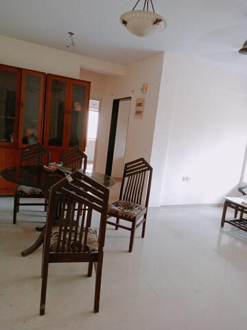 Furnished Amenities in 2 BHK Apartment at RNA Regency Park, Kandivali West – for Rent