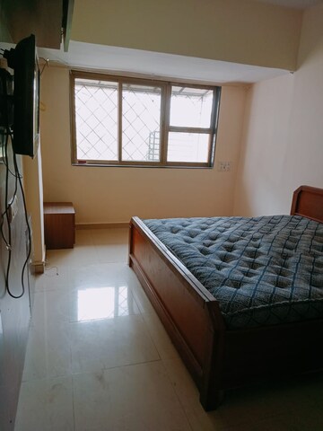 Bedroom in 2 BHK Apartment at RNA Regency Park, Kandivali West – for Rent