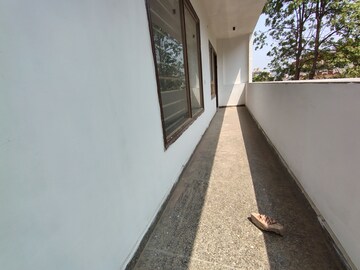 Balcony in 4 BHK Builder Floor at Sector 10a – for Rent