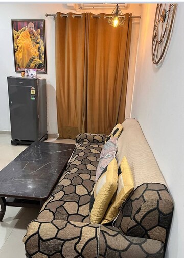 Bedroom in 2 BHK Apartment at Panchsheel Greens II, Sector 16 Greater Noida – for Rent