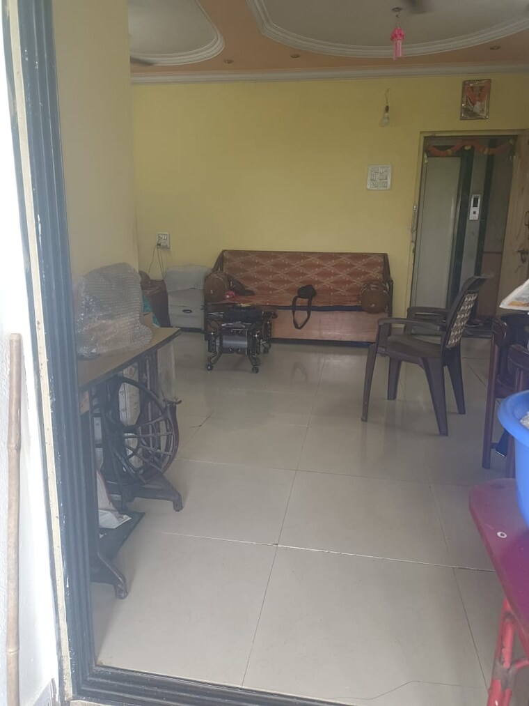 Living Room, sumer-castle 2 Bedroom 750 Sq.Ft. Apartment In Uthalsar Thane 8896546