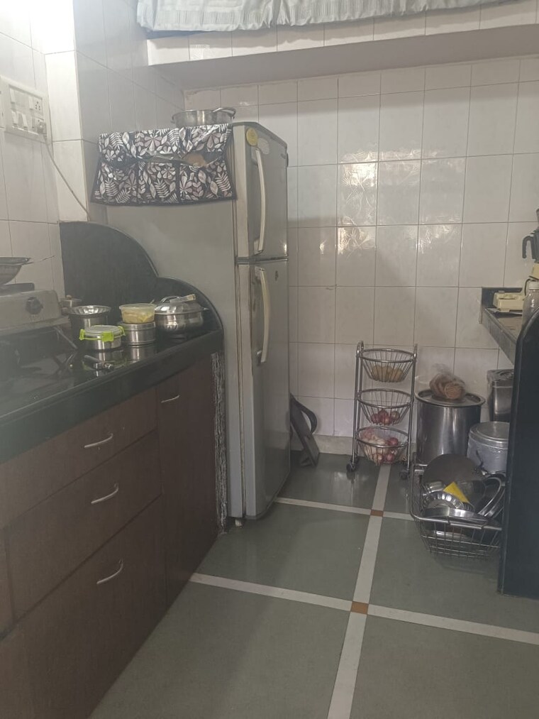 Kitchen, sumer-castle 2 Bedroom 750 Sq.Ft. Apartment In Uthalsar Thane 8896546