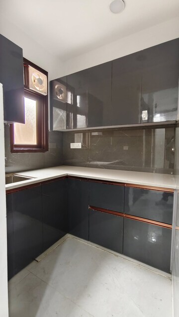 Kitchen in 2 BHK Builder Floor at Govindpuri – for Rent