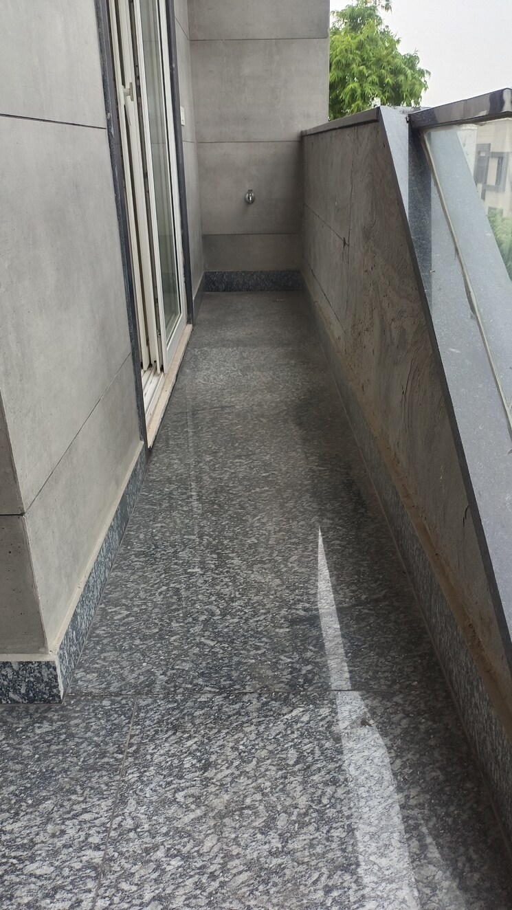 Balcony, new rajinder nagar 3 Bedroom 1165 Sq.Ft. Builder Floor In New Rajinder Nagar Delhi 8896641