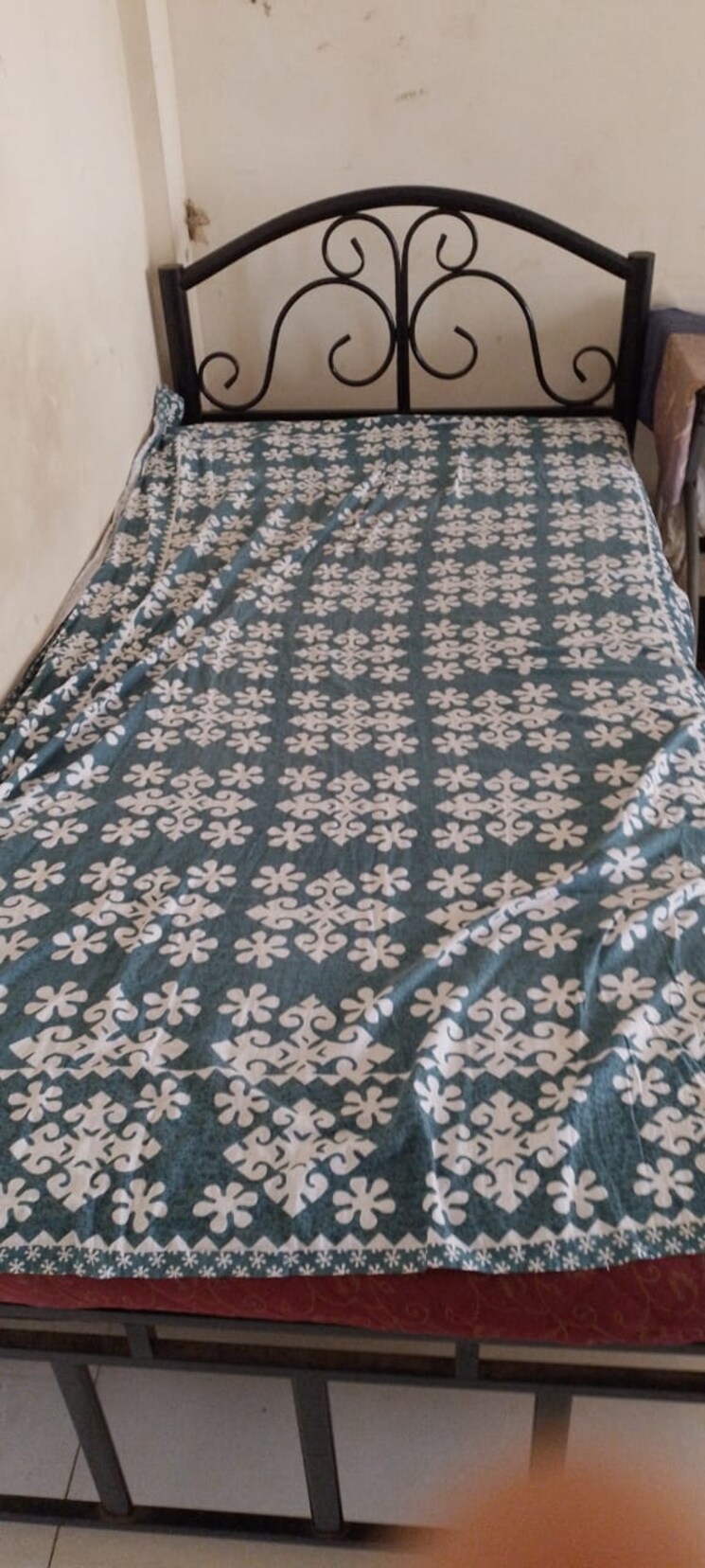 Room, thane west Pg For Boys In Thane West 8896714