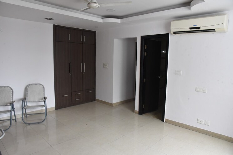 Room, omaxe-heights-gomti-nagar 4 Bedroom 1900 Sq.Ft. Builder Floor In Gomti Nagar Lucknow 8896671