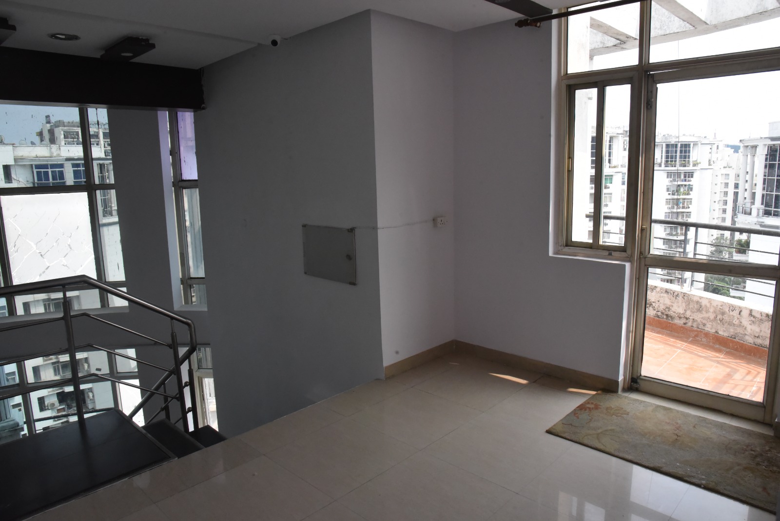 4 BHK + Pooja Room 1900 Sq.Ft. Builder Floor in Omaxe Heights Gomti Nagar