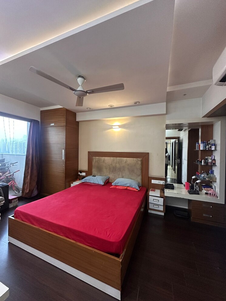 Bedroom, bestech-park-view-spa-next 4 Bedroom 2450 Sq.Ft. Apartment In Sector 67 Gurgaon 8896667