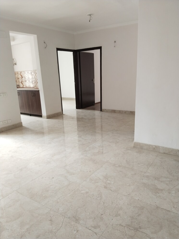 Room, amrapali-leisure-park 2.5 Bedroom 1225 Sq.Ft. Apartment In Amrapali Leisure Valley Greater Noida 8896703