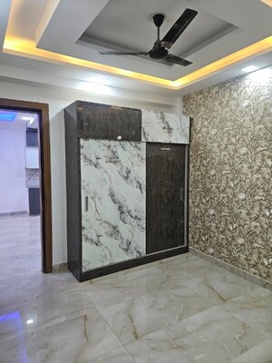 Room in 3 BHK Builder Floor at Sector 1 Greater Noida – for Sale