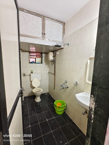 Bathroom in  Pg at Santacruz East – for Rent