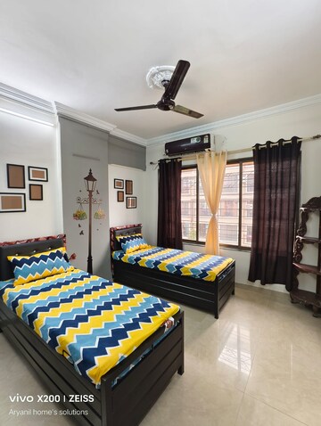 Room in  Pg at Santacruz East – for Rent