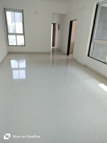Bedroom in 2 BHK Apartment at Shreeji Atlantis, Malad West – for Rent