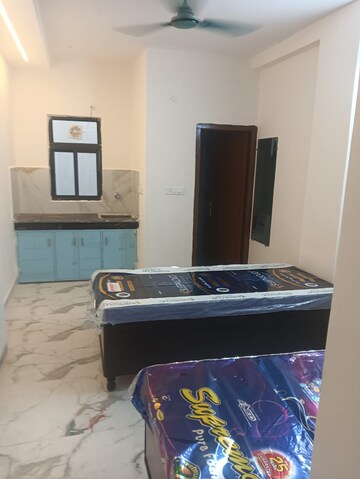  Pg For Rent in Munirka