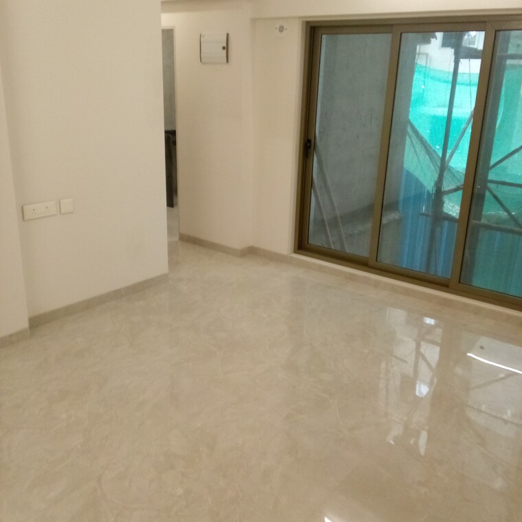 Room, crystal-hitendra-dhamm-shabha-chs 1 Bedroom 650 Sq.Ft. Apartment In Goregaon West Mumbai 8896790