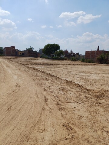  Plot – Exterior View View at Bhopani - for Sale