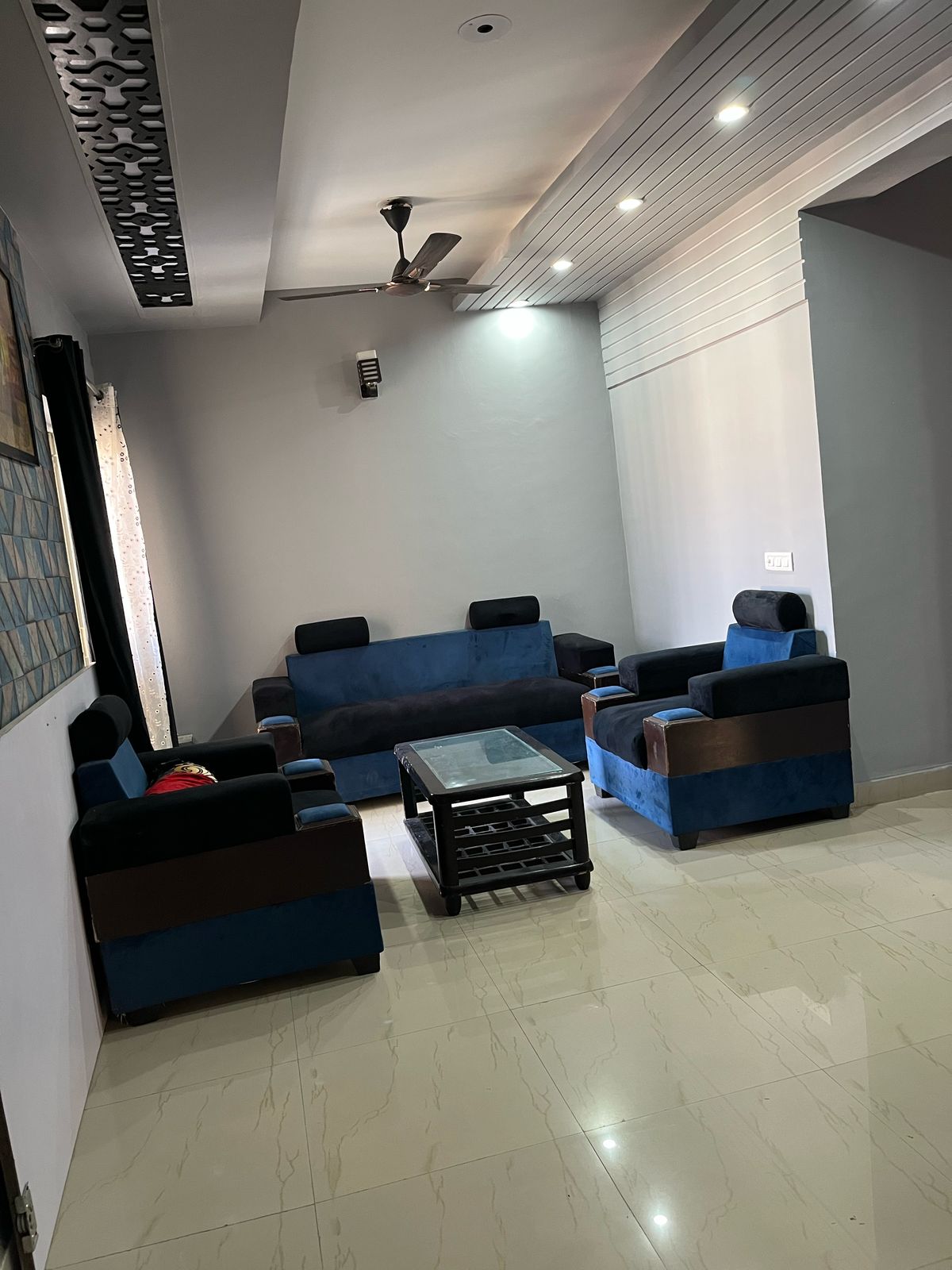 4 BHK + Pooja Room,Servant Room,Study Room,Extra Room Apartment For Sale in Logix Blossom County