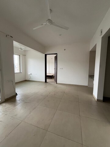 Room in 1 BHK Apartment at Paranjape Forest Trails The Cove, Bhugaon – for Rent