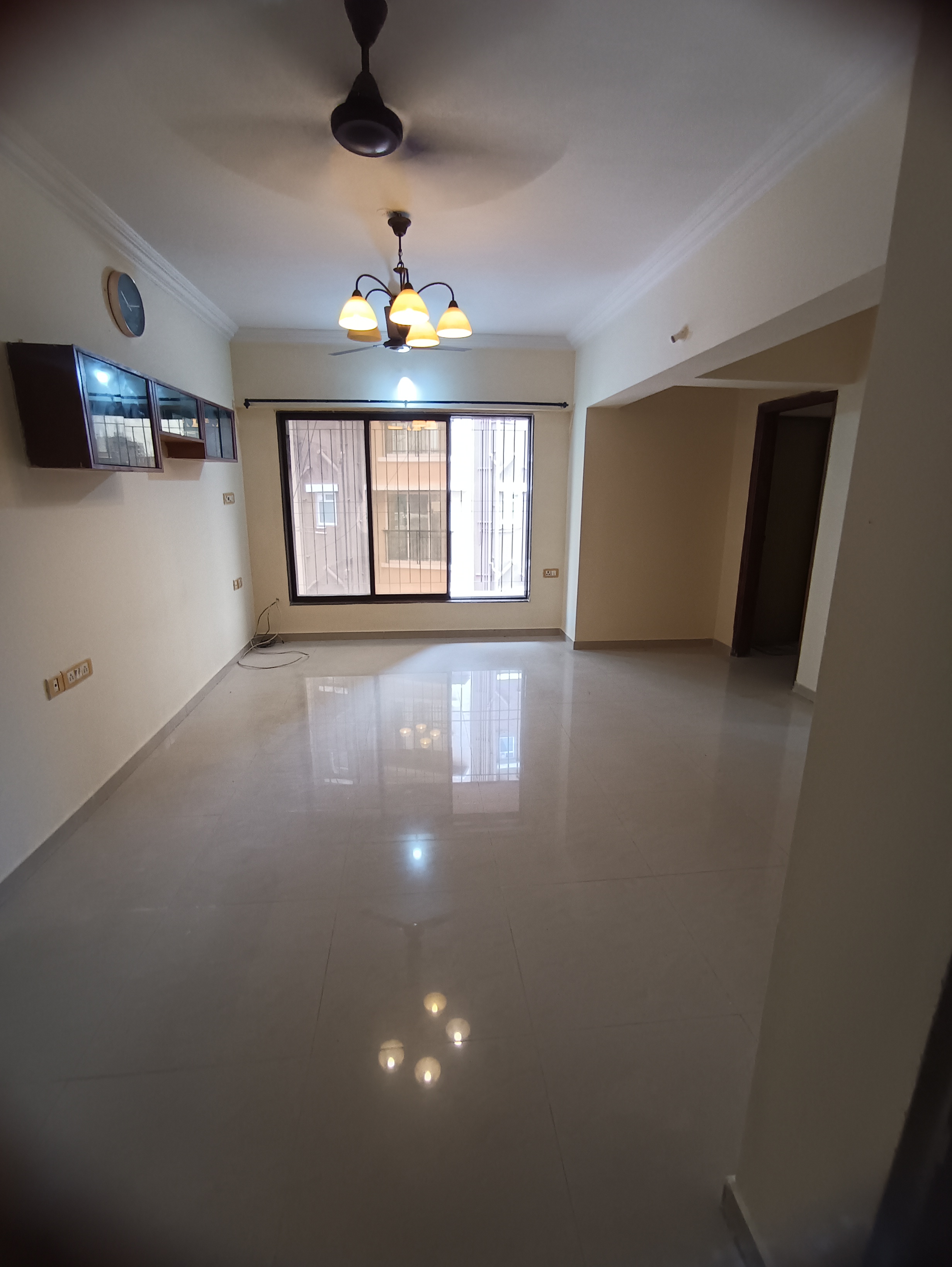 2.5 BHK Apartment For Rent in Pearl Apartment, Dmonte L