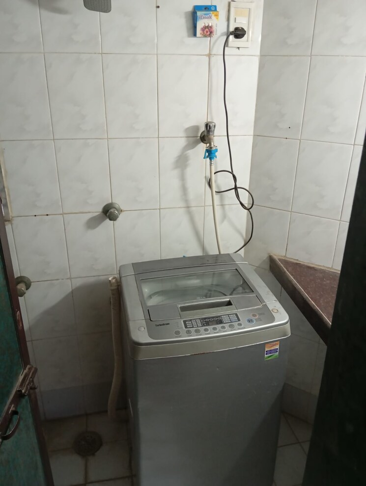 undefined, vasant-leela-complex 3 Bedroom 900 Sq.Ft. Apartment In Vijay Nagari Thane 8896721