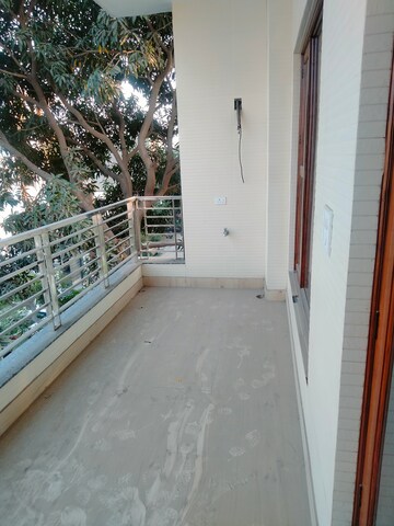 Balcony in 5 BHK Apartment at Rajendra Nagar – for Rent