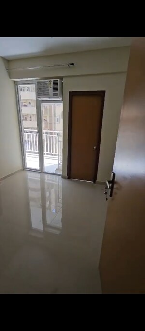 Room in 3 BHK Apartment at Pyramid Urban Homes 2, Sector 86 – for Sale