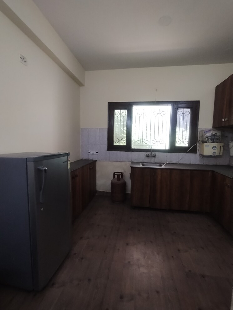 Room, ansal-sushant-lok-i 3 Bedroom 300 Sq.Yd. Builder Floor In Sector 43 Gurgaon 8896888