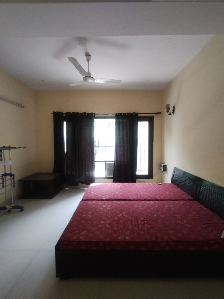 Living Room, ansal-sushant-lok-i 3 Bedroom 300 Sq.Yd. Builder Floor In Sector 43 Gurgaon 8896888